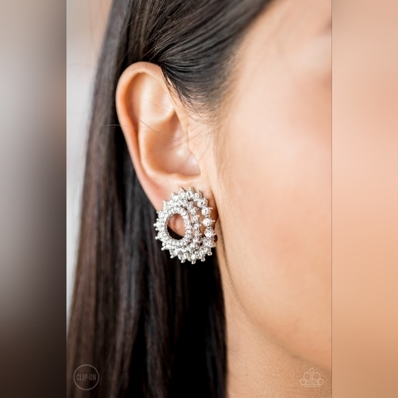 Buckingham Beauty Clip On Earrings - Picture 1 of 2